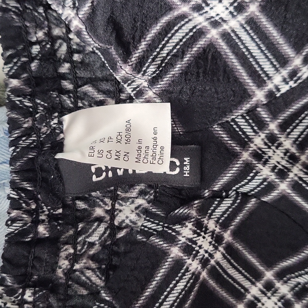 H&M Black Plaid Dress - Picture 3 of 4